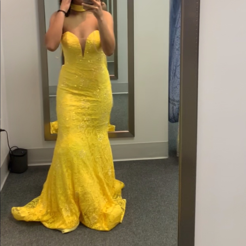 PROM DRESSSS